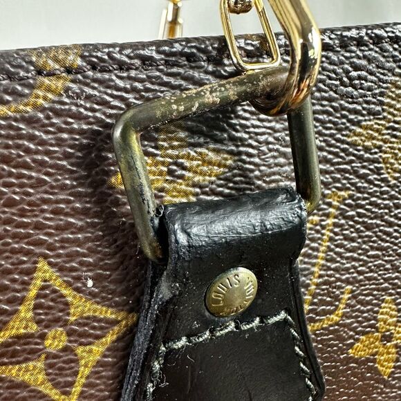 Louis Vuitton Vintage Monogram Sac Plat Tote Bag - Picture 14 of 16